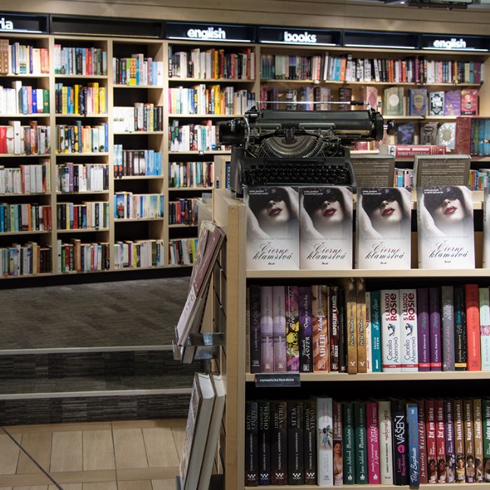 Kitap Rafları